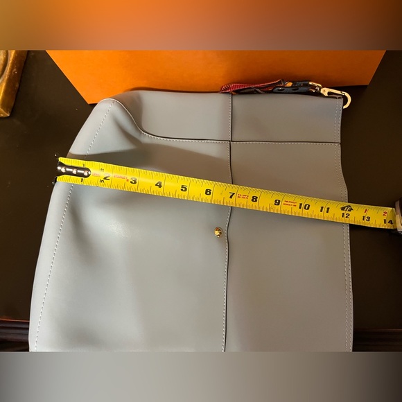 BOSTANTEN Women's Leather Designer Handbags Tote Purses Shoulder Bucket Bags - Picture 5 of 6